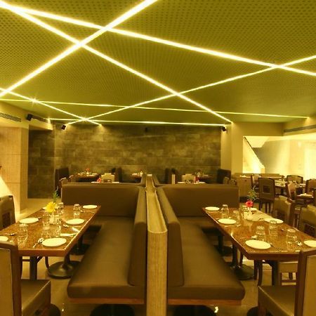 The Maharaja Business Hotel Βομβάη Εξωτερικό φωτογραφία